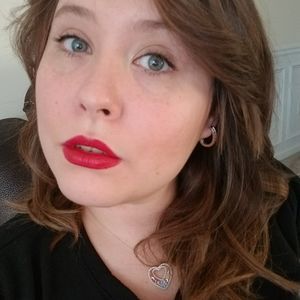 Meet your Posher, Vanessa